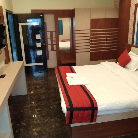 Hotel Delight Deluxe Pipra Dewas Exterior photo