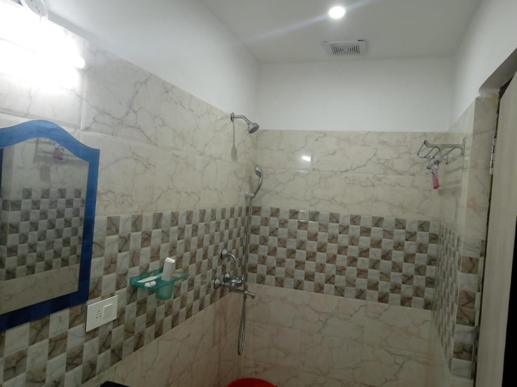 Hotel Delight Deluxe Pipra Dewas Exterior photo